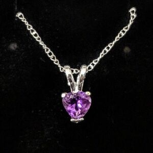 Elegant Natural Purple Amethyst Heart Pendant Necklace in 925 Sterling Silver
